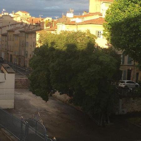Appartement Cosy Et Lumineux En Coeur De Ville Aix-en-Provence Eksteriør billede